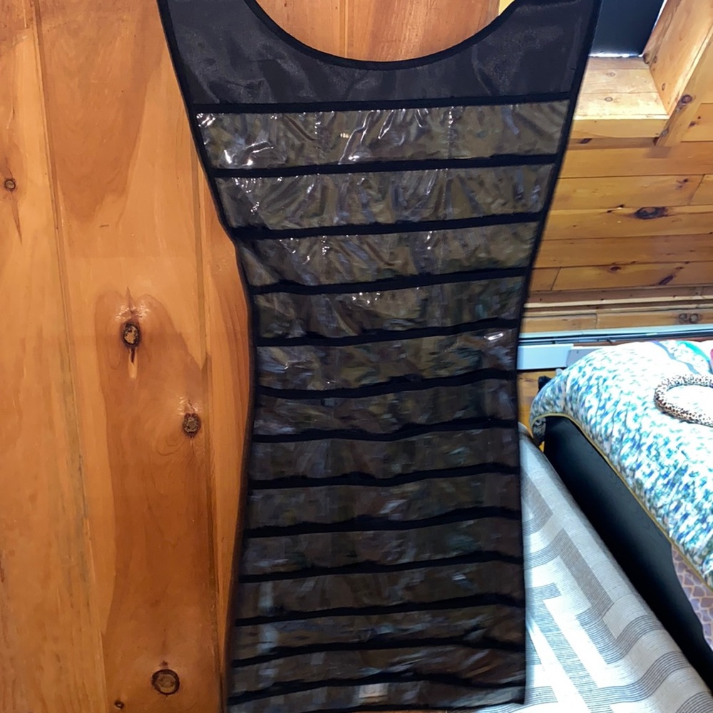 Jewelry hanger